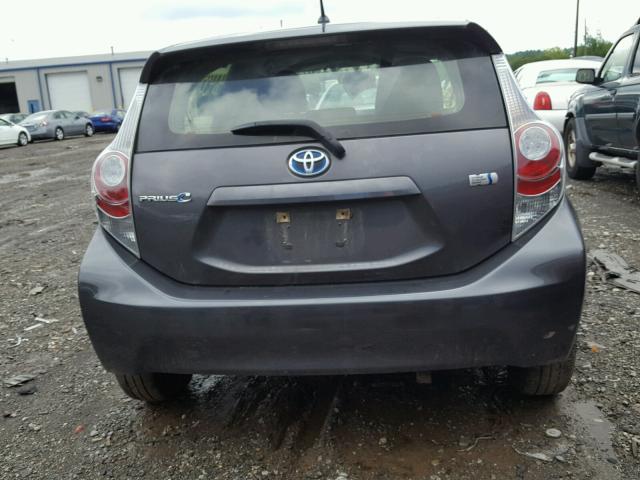 JTDKDTB38D1536314 - 2013 TOYOTA PRIUS C GRAY photo 9