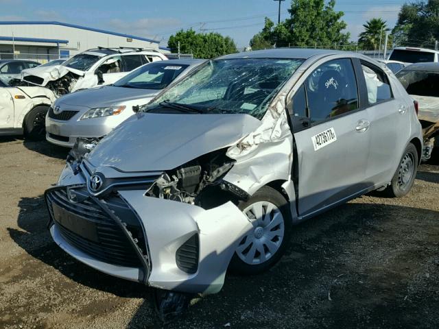 VNKKTUD38HA085467 - 2017 TOYOTA YARIS L SILVER photo 2