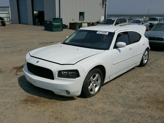 2B3CA3CV4AH257342 - 2010 DODGE CHARGER SX WHITE photo 2