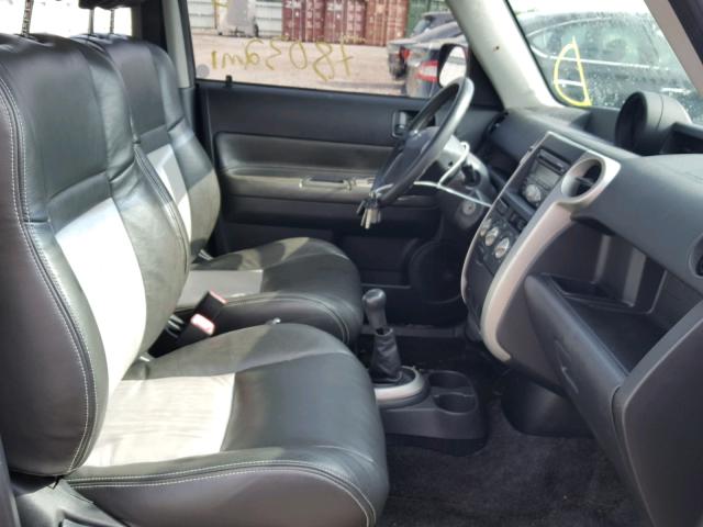 JTLKT334350174592 - 2005 TOYOTA SCION XB Bordeaux Foto 5