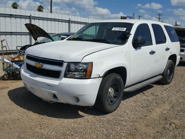 1GNLC2E08DR253813 - 2013 CHEVROLET TAHOE POLI WHITE photo 2