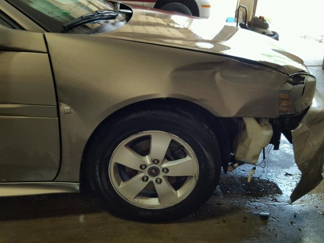 2G2WP552661178803 - 2006 PONTIAC GRAND PRIX ოქროსფერი ფოტო 9
