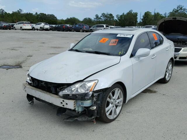 JTHBE262665007561 - 2006 LEXUS IS GRAY photo 2