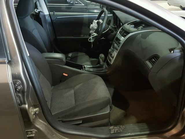 1G1ZC5EB5AF151669 - 2010 CHEVROLET MALIBU 1LT BROWN photo 5