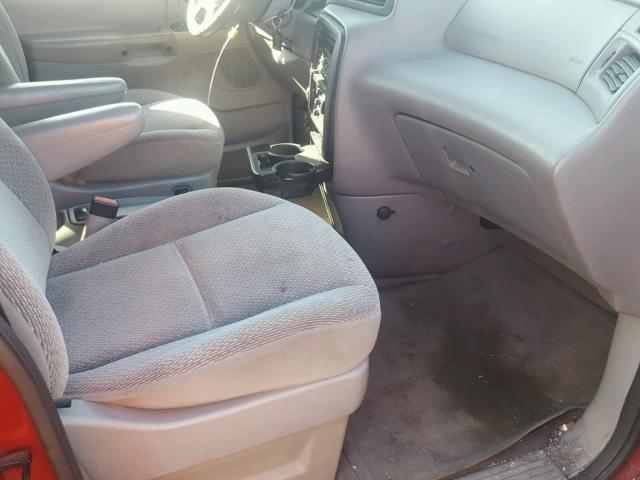 2FMDA51482BA60148 - 2002 FORD WINDSTAR RED photo 5