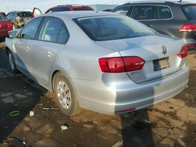 3VW2K7AJXCM468996 - 2012 VOLKSWAGEN JETTA BASE 银色 照片 3