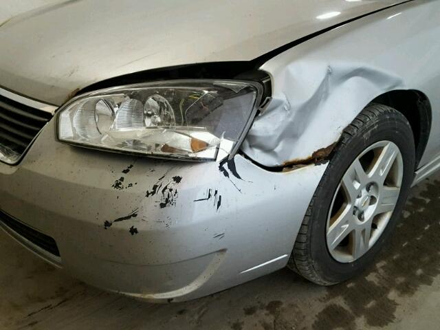 1G1ZT68N27F253080 - 2007 CHEVROLET MALIBU MAX 银色 照片 9