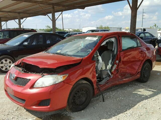 1NXBU4EE5AZ326438 - 2010 TOYOTA COROLLA BA RED photo 2