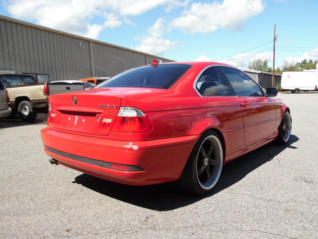 WBABV13464JT22914 - 2004 BMW 325 RED photo 4