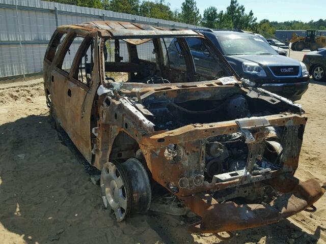 5LMFU28516LJ27074 - 2006 LINCOLN NAVIGATOR WHITE photo 1