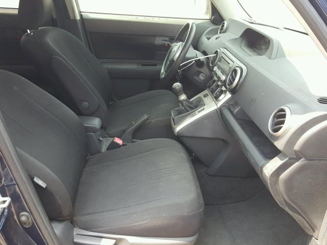 JTLKE50E681037194 - 2008 TOYOTA SCION XB Blau Foto 5
