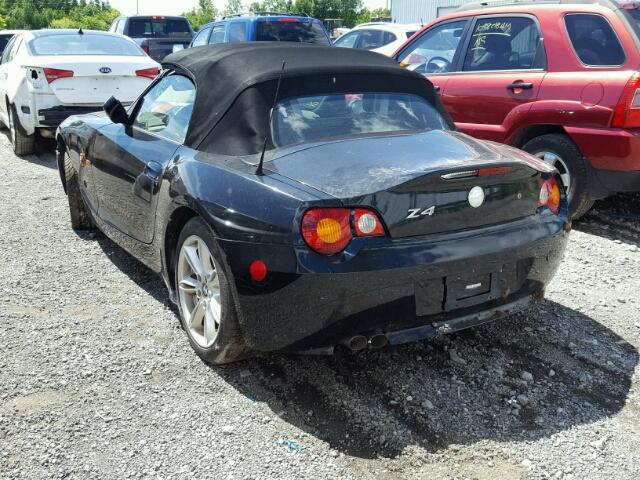 4USBT53413LU01310 - 2003 BMW Z4 3.0 BLACK photo 3