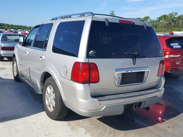 5LMFU27R64LJ38265 - 2004 LINCOLN NAVIGATOR Grau Foto 3