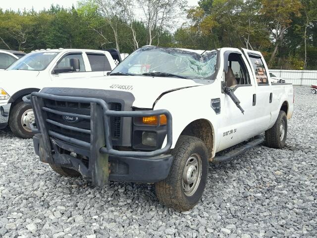 1FTSW21598ED89541 - 2008 FORD F250 SUPER WHITE photo 2