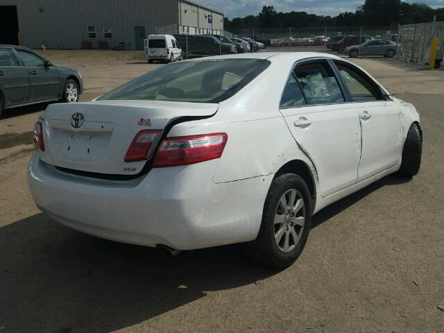 4T1BE46K09U812572 - 2009 TOYOTA CAMRY BASE თეთრი ფოტო 4