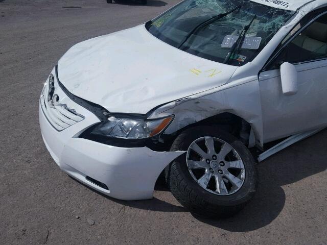 4T1BE46K09U812572 - 2009 TOYOTA CAMRY BASE WHITE photo 9