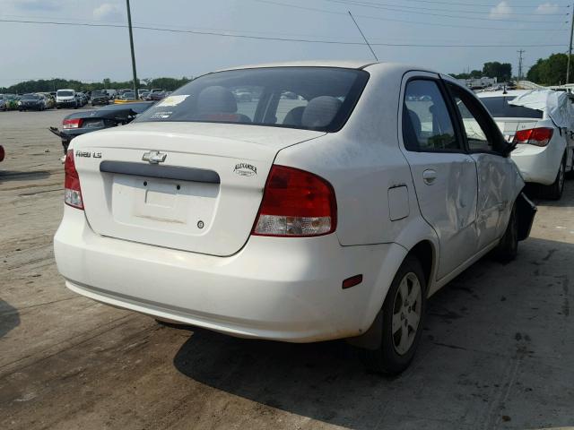 KL1TD56686B603163 - 2006 CHEVROLET AVEO BASE Ақ фото 4