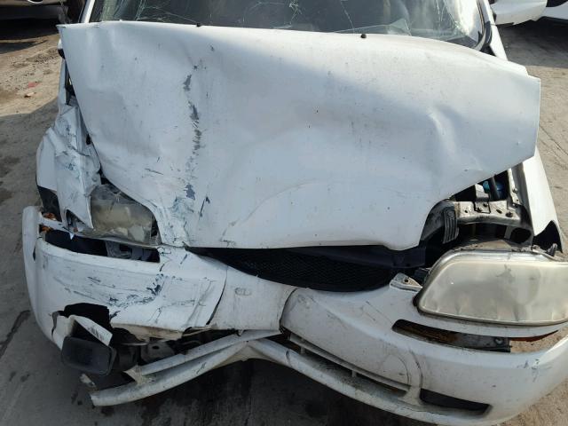 KL1TD56686B603163 - 2006 CHEVROLET AVEO BASE Ақ фото 7