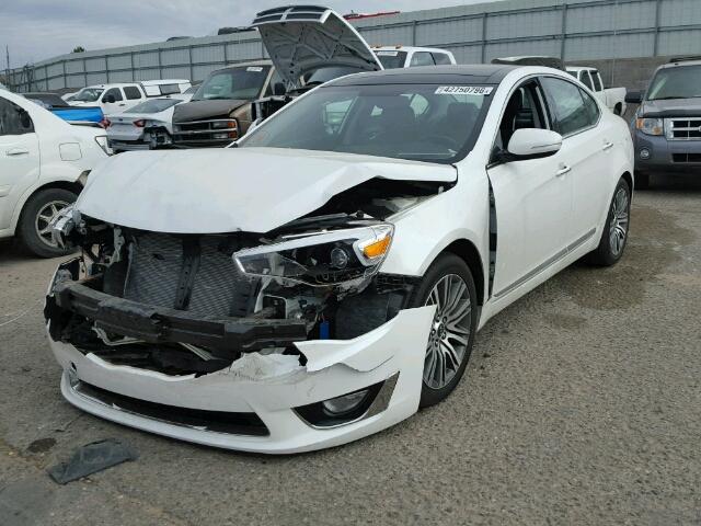 KNALN4D79G5201354 - 2016 KIA CADENZA LU WHITE photo 2