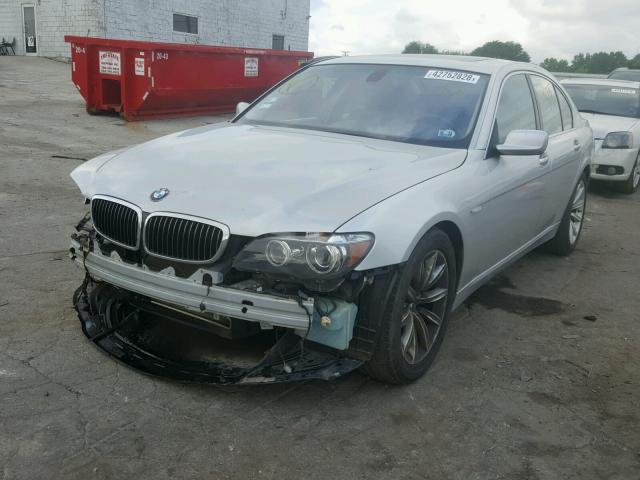 WBAHL83507DT09970 - 2007 BMW 750 I SILVER photo 2