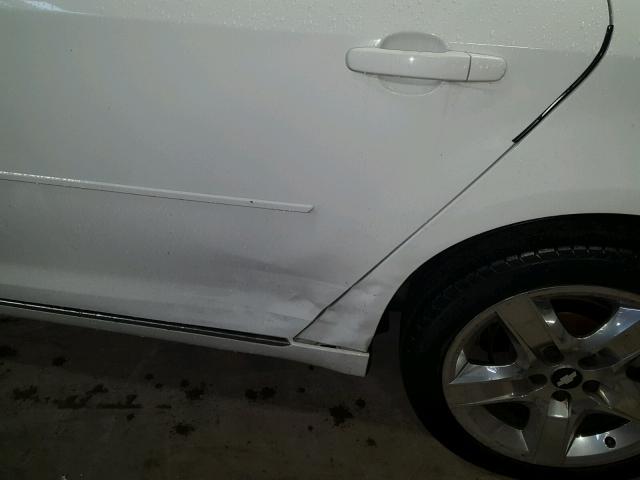 1G1ZC5EB3AF169068 - 2010 CHEVROLET MALIBU 1LT თეთრი ფოტო 9