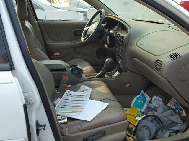 1G2WP52K4YF139725 - 2000 PONTIAC GRAND PRIX თეთრი ფოტო 5