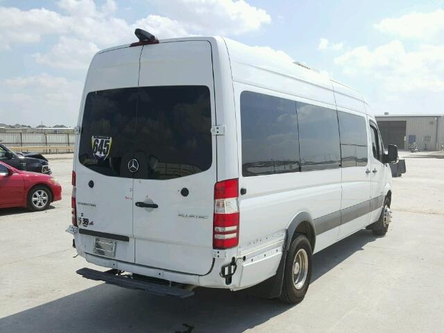 WDAPF1CD4E5937089 - 2014 MERCEDES-BENZ SPRINTER 3 WHITE photo 4