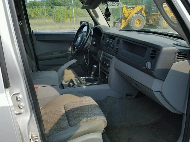 1J8HG48P47C691266 - 2007 JEEP COMMANDER Gümüş foto 5