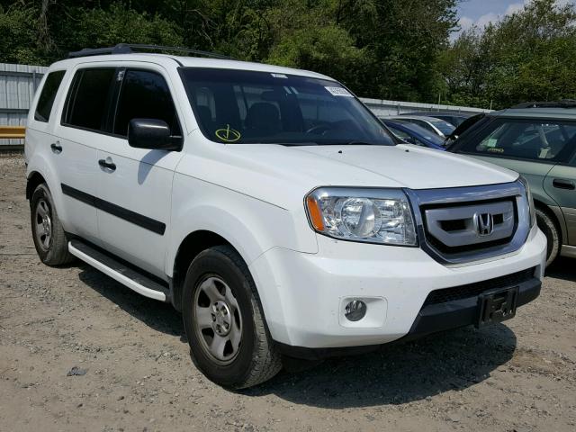 5FNYF482X9B050837 - 2009 HONDA PILOT LX WHITE photo 1