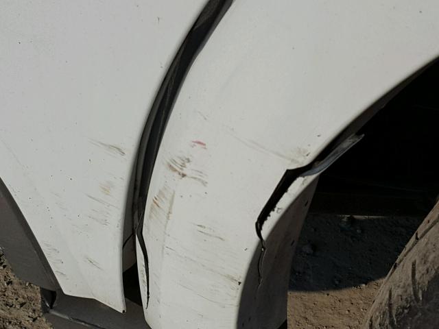 5LMFU28R94LJ12516 - 2004 LINCOLN NAVIGATOR 白色 照片 9