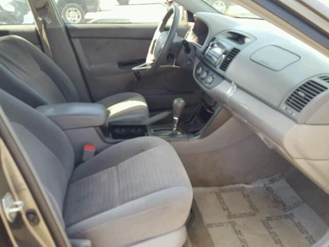 4T1BE32K85U616051 - 2005 TOYOTA CAMRY LE ბეჟი ფოტო 5