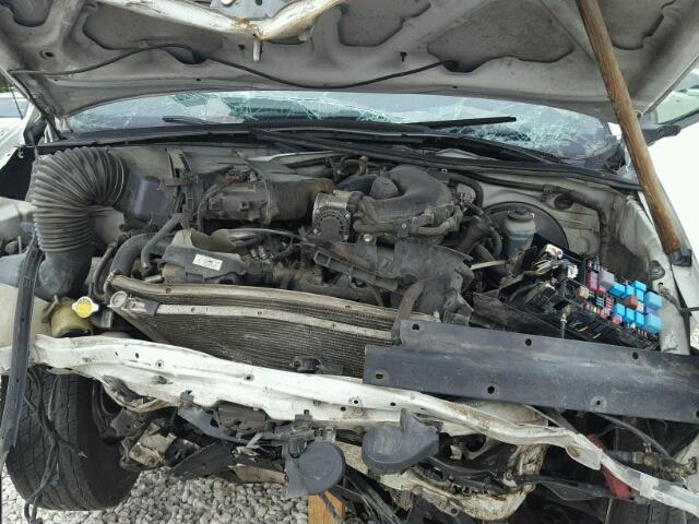 5TEKU72N25Z057791 - 2005 TOYOTA TACOMA DOU WHITE photo 7