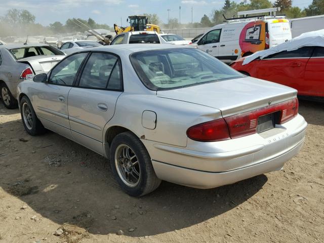 2G4WB52K341356884 - 2004 BUICK REGAL LS WHITE photo 3