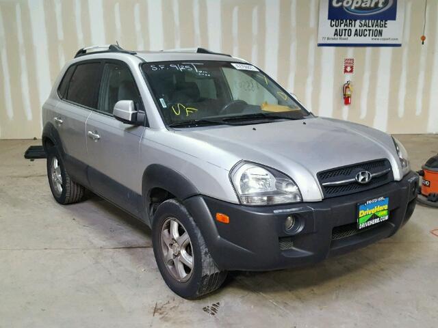 KM8JN72DX5U138056 - 2005 HYUNDAI TUCSON GLS SILVER photo 1