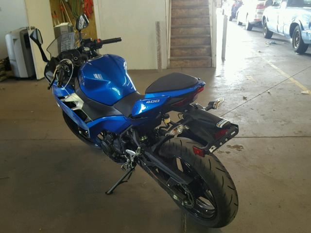 JKAEXKH15JDA13442 - 2018 KAWASAKI EX400 BLUE photo 3