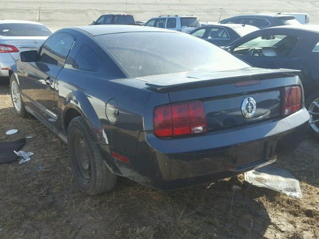 1ZVHT80N885169537 - 2008 FORD MUSTANG GRAY photo 3