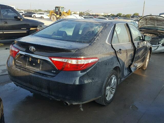 4T1BF1FK2FU959449 - 2015 TOYOTA CAMRY LE ნაცრისფერი ფოტო 4