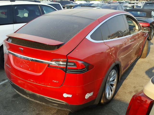 5YJXCDE29GF030052 - 2016 TESLA MODEL X RED photo 4