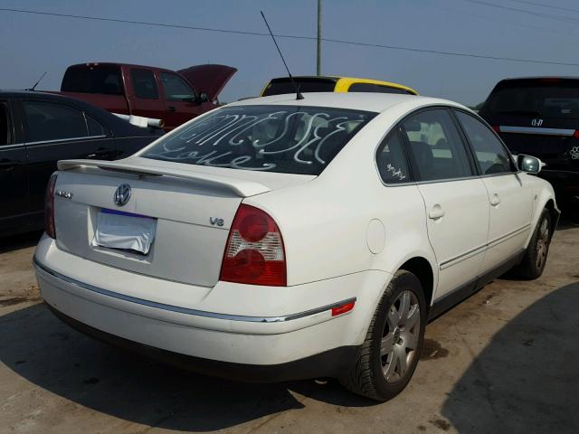 WVWRH63B53P341129 - 2003 VOLKSWAGEN PASSAT GLX WHITE photo 4