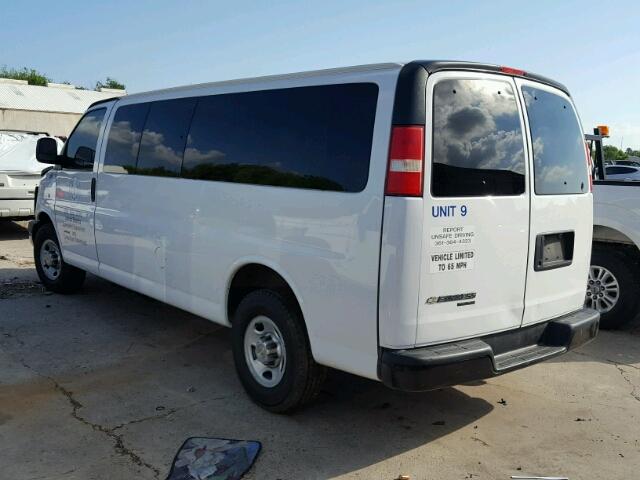 1GAZGZFL0C1128397 - 2012 CHEVROLET EXPRESS G3 WHITE photo 3