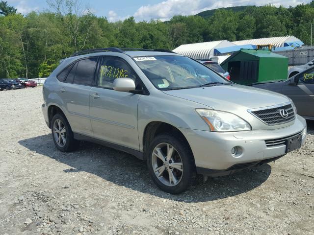 JTJHW31U572028067 - 2007 LEXUS RX 400H SILVER photo 1