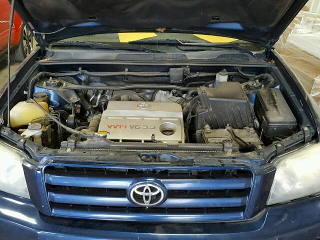 JTEEP21A040010209 - 2004 TOYOTA HIGHLANDER BLUE photo 7