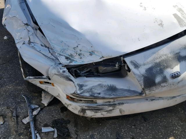 J81RF2365L7578569 - 1990 GEO STORM 2+2 თეთრი ფოტო 9