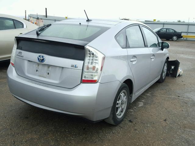 JTDKN3DU8A0133132 - 2010 TOYOTA PRIUS SILVER photo 4