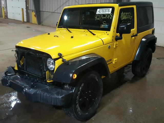 1C4AJWAG9FL570909 - 2015 JEEP WRANGLER S YELLOW photo 2