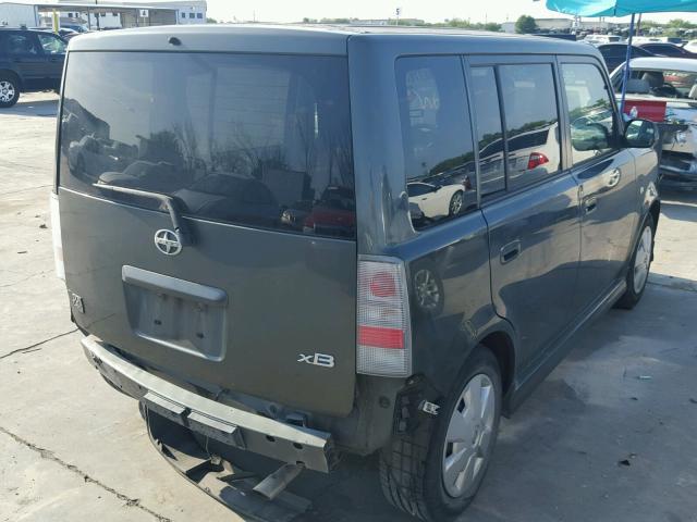 JTLKT324464042954 - 2006 SCION XB GREEN photo 4