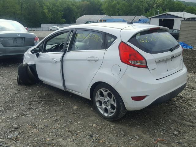 3FADP4FJ4BM178150 - 2011 FORD FIESTA SES WHITE photo 3