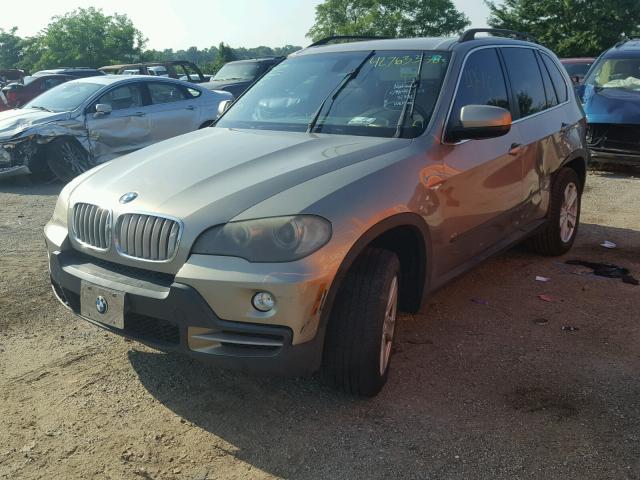 5UXFE83567LZ41834 - 2007 BMW X5 4.8I GOLD photo 2