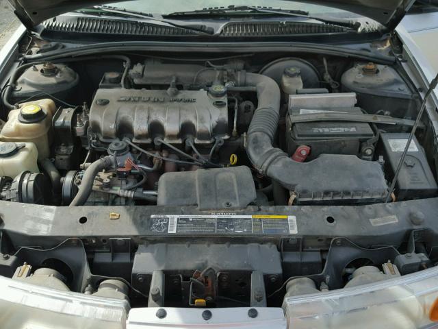 1G8ZH52852Z175563 - 2002 SATURN SL1 SILVER photo 7