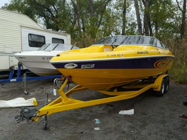 AGC23066C101 - 2001 BAJA MARINE/TRL YELLOW photo 2